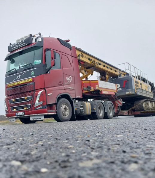 Akıllı Takip Sistemleri ile Güvenli ve Şeffaf Taşımacılık Akıllı Takip Sistemleri ile Güvenli ve Şeffaf Taşımacılık