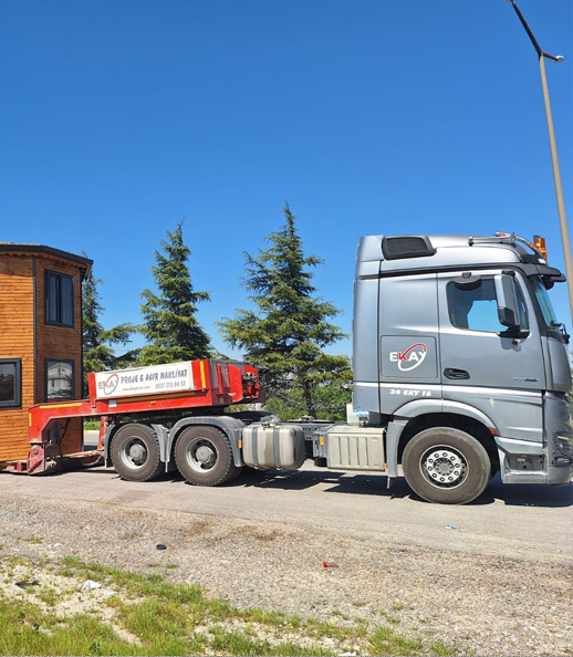 Low Bed Taşıma Nedir? Hangi Yükler İçin En Uygun Çözümdür? Low Bed Taşıma Nedir? Hangi Yükler İçin En Uygun Çözümdür?